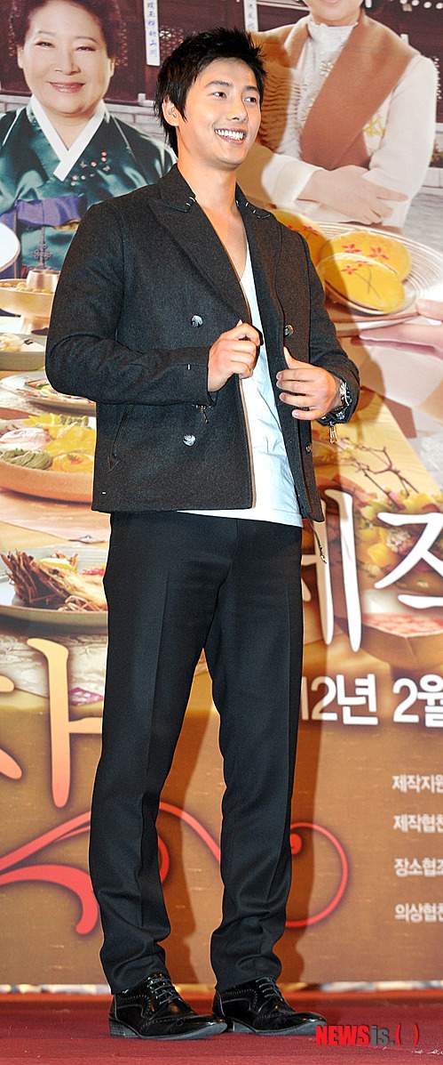 이상우