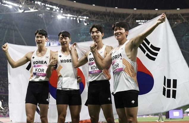 육상 남자 계주 400m 동메달