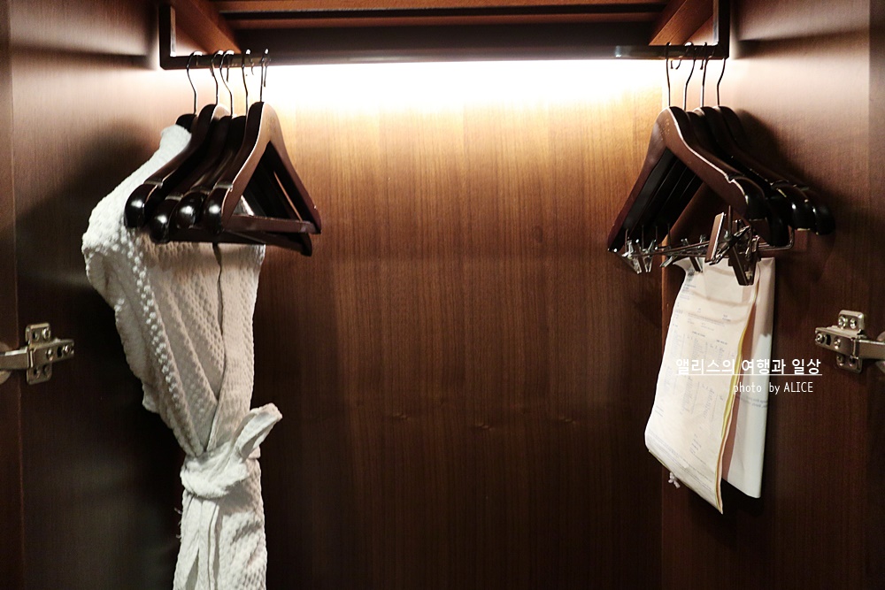 서울역 포포인츠 호텔 슈페리어 트윈룸 후기