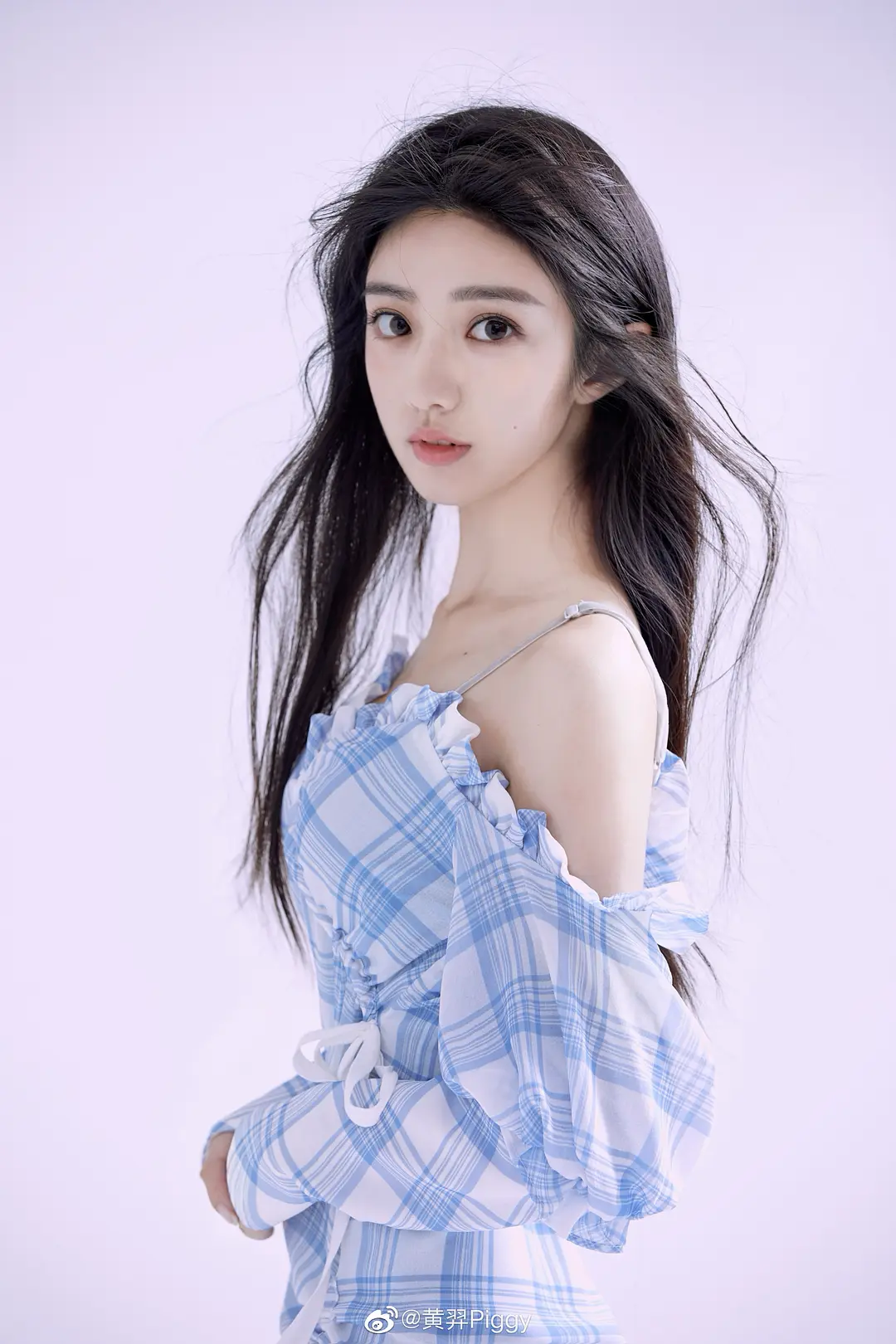 배우 황예