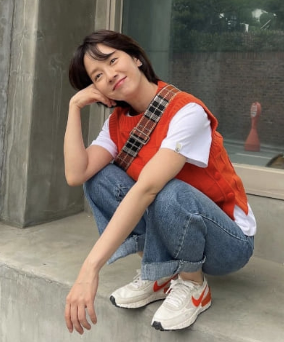 송지효 나이 프로필 배우 활동과 최근 근황