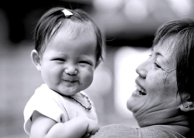 손주 돌봄 수당도 재테크다 — 가정 내 돌봄소득 활용법