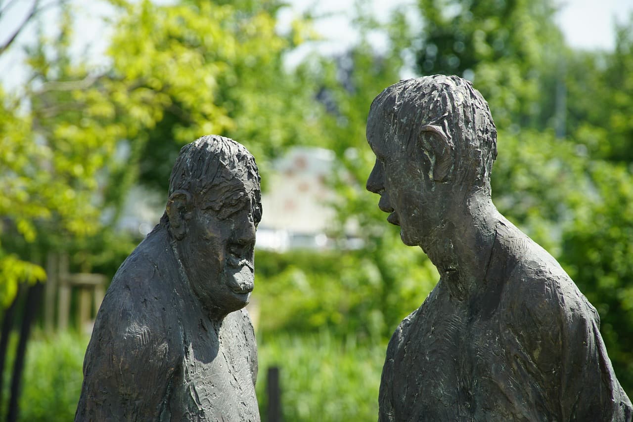 성대모사처럼 따라 하는 영어 듣기 훈련법