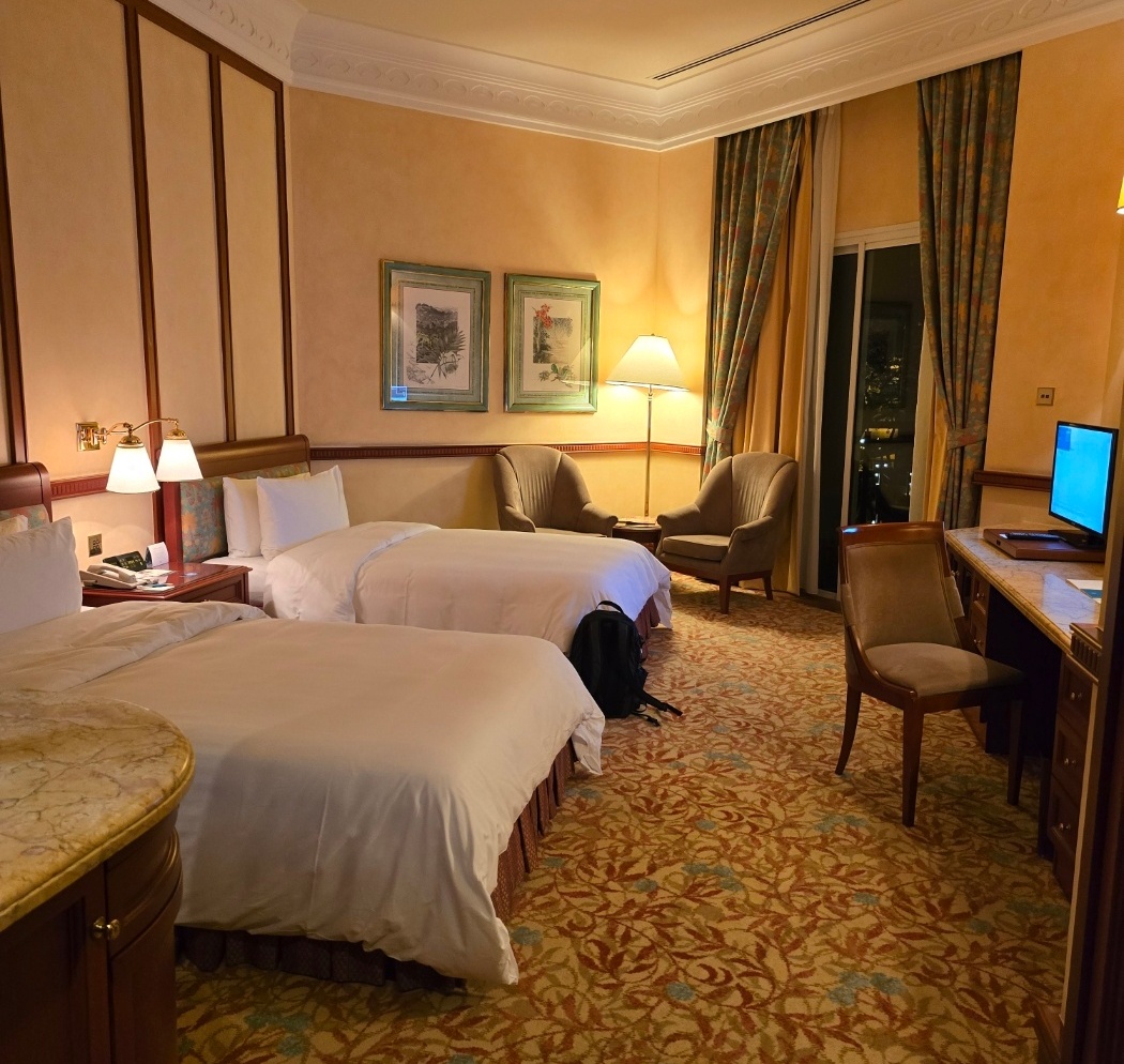 엠파이어 호텔 객실 이미지