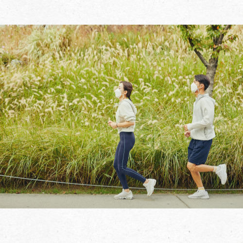 요가와 스트레칭으로 혈압 완화