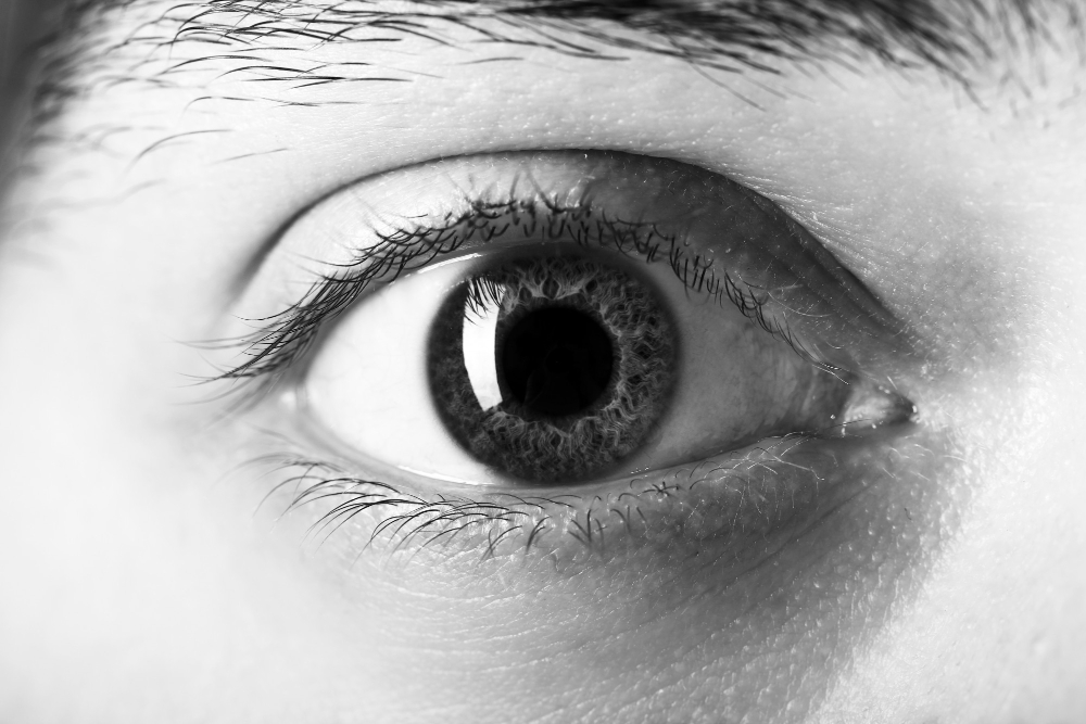 closing up an eye
