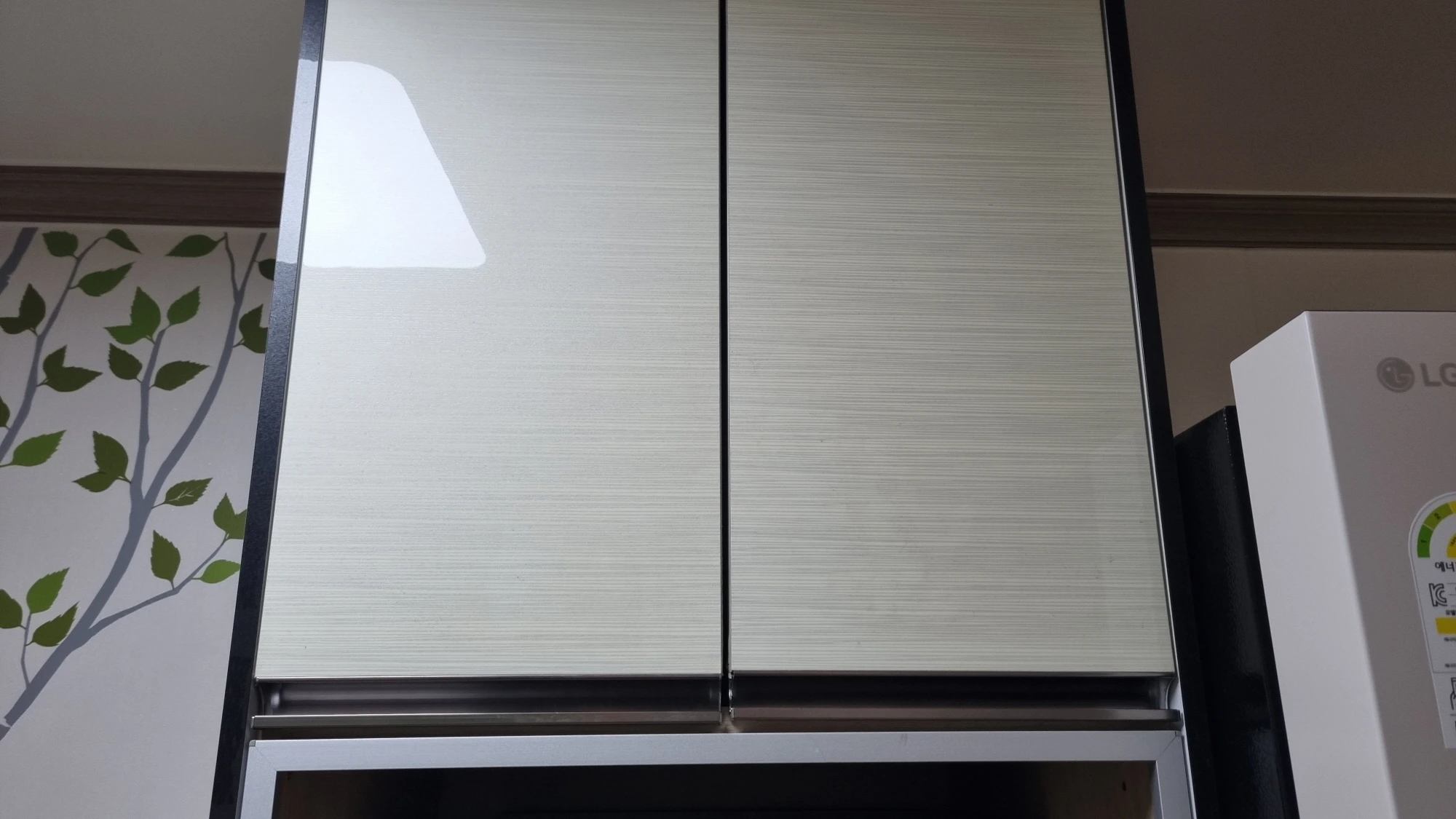 싱크대 문 맞춘 모습