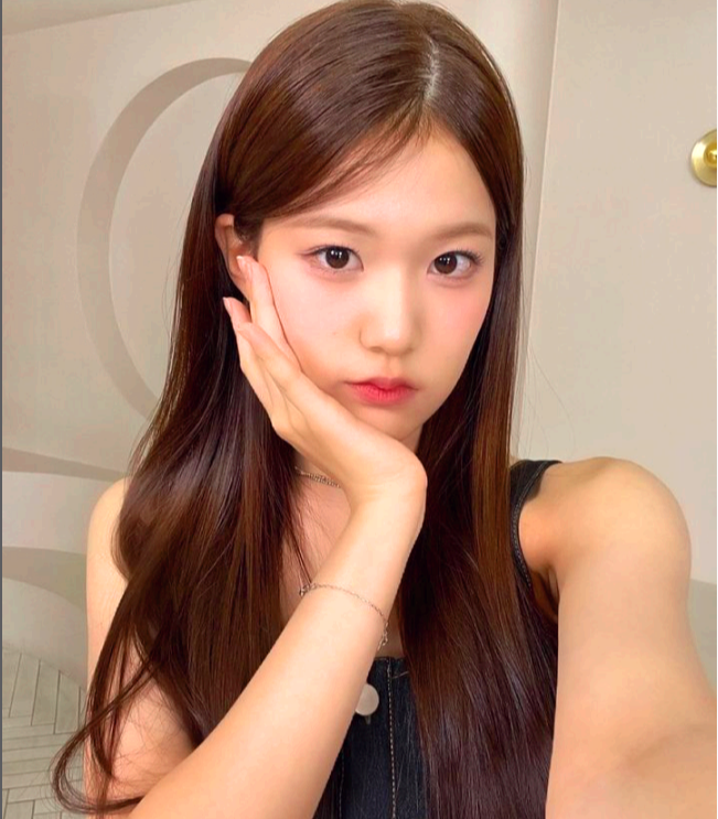 윤지윤