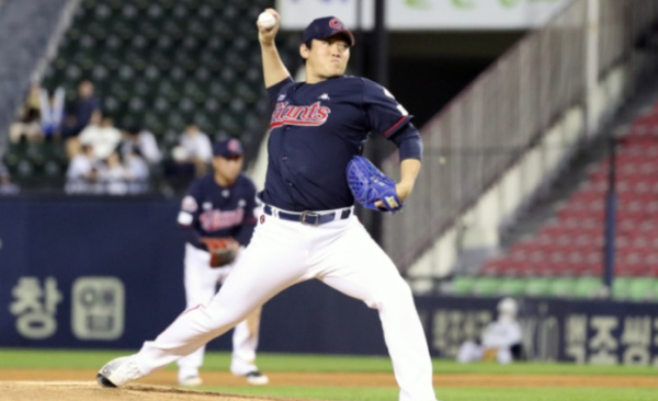 롯데자이언츠 김도규 연봉, 병역, 포지션, 주무기