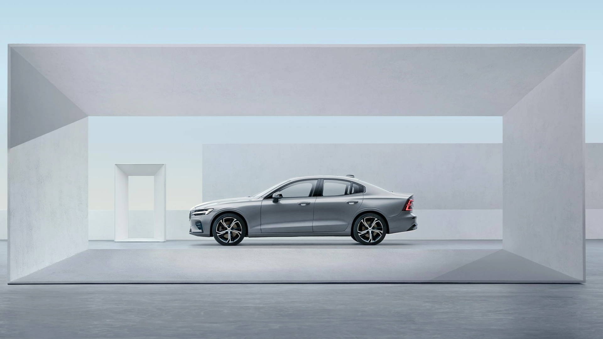 2025 볼보 S60 신형 가격 및 제원, 경쟁차종