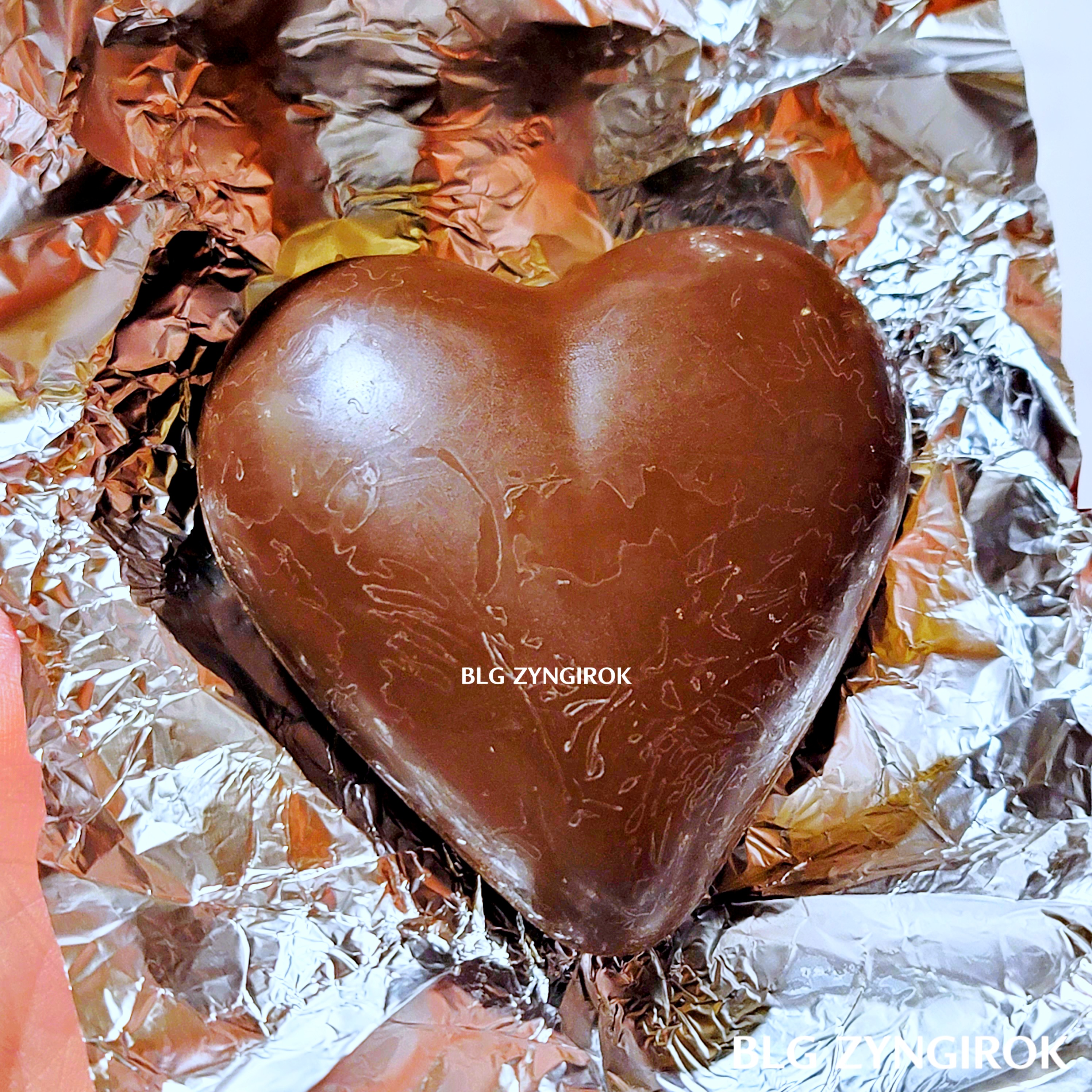 포장지를 벗겨낸 노브랜드 하트코코아밤 모습이다.