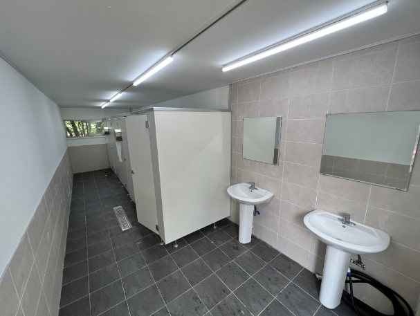 경기-가평-유명산밸리-캠핑장-화장실-사진-입니다.