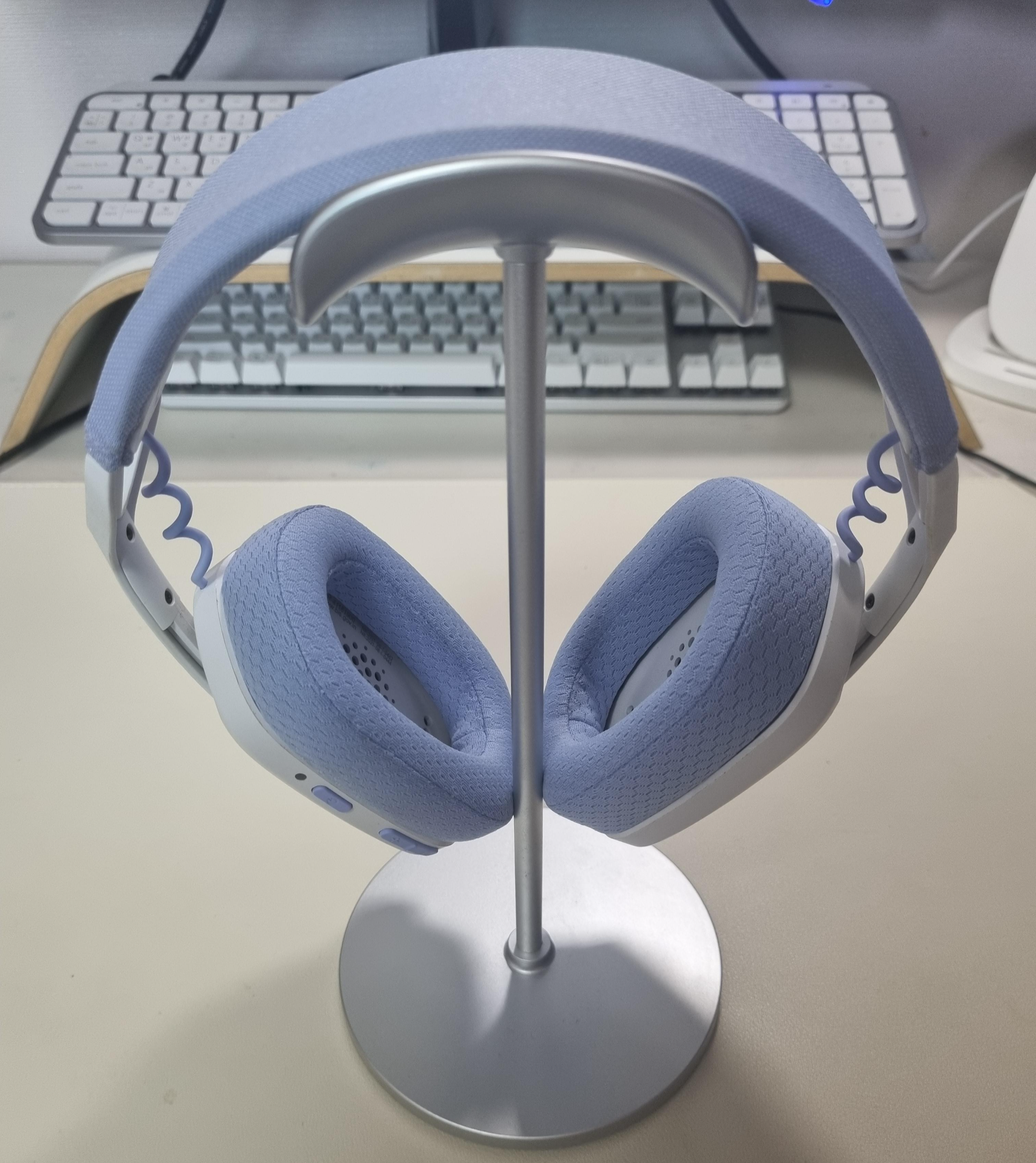 헤드셋 거치대 헤드셋 거치 사진