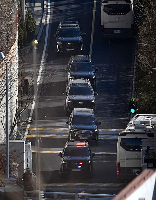 법치주의와 민주주의의 기로