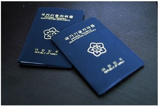 중대재해법이 뭐길래... &lsquo;취업 백지수표&rsquo; 자격증으로 떠오른 건설&middot;산업 안전기사