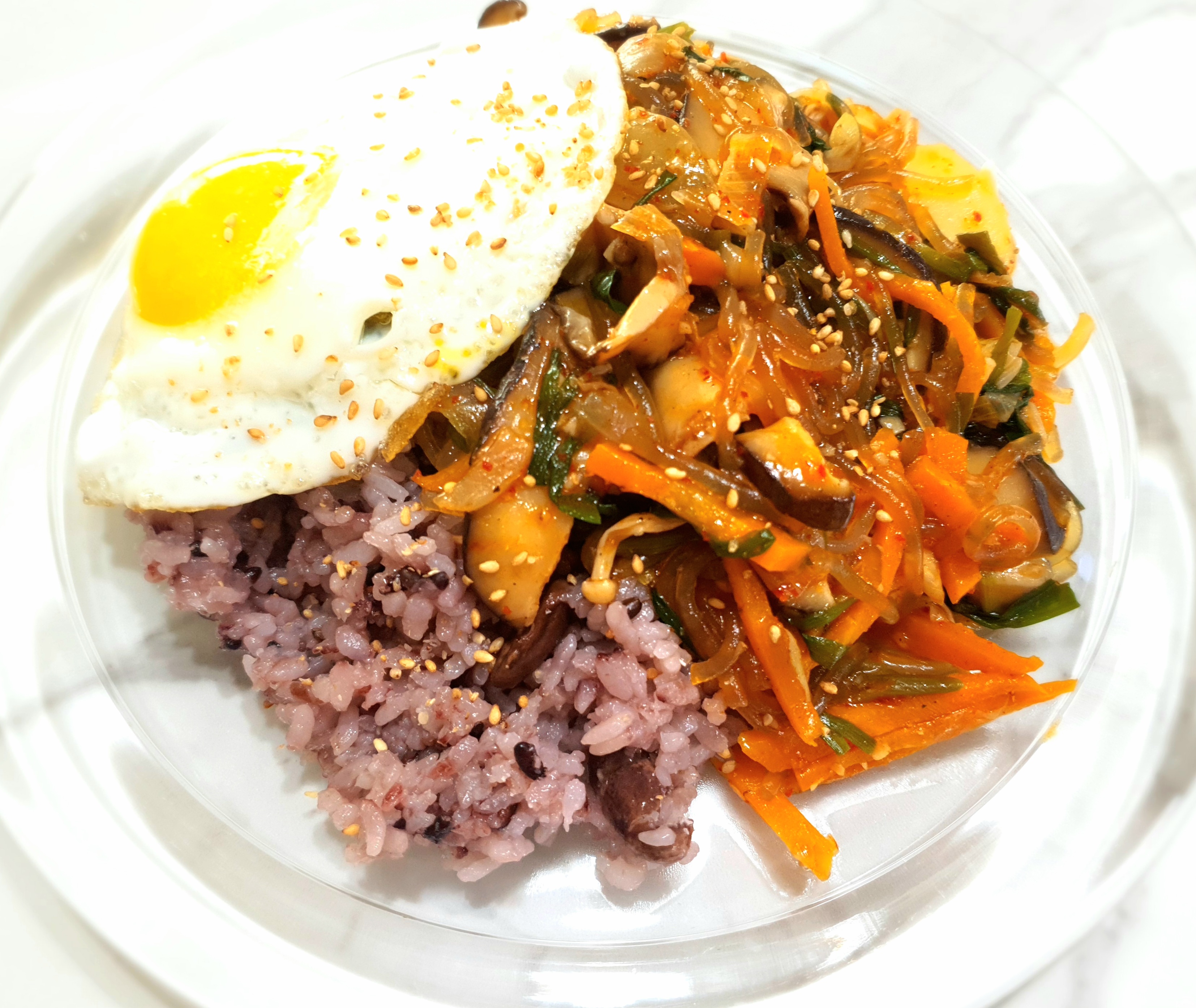 밥과-잘-비벼서-먹어요.