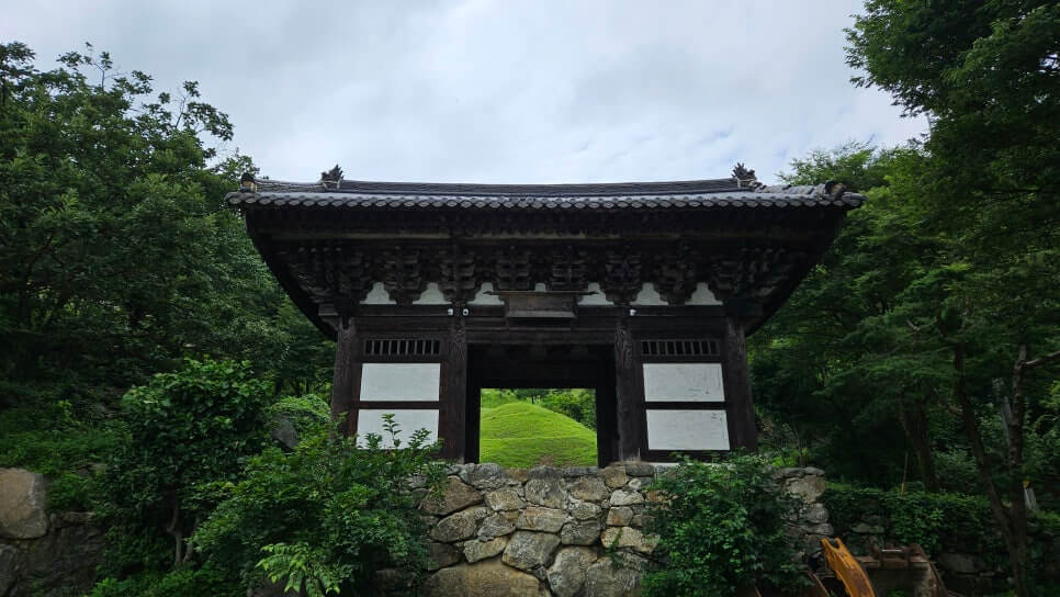 남양주 금선사 : 6만평의 자연공원과 갤러리 자연과 수행이 어우러진 사찰