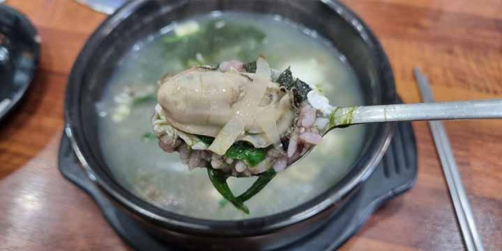 굴국밥-한숟가락