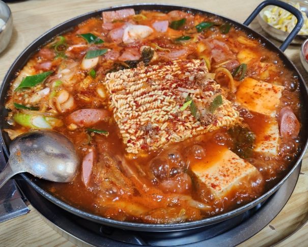 생방송투데이 빅데이터랭킹 맛집 부대찌개 의정부 경원식당