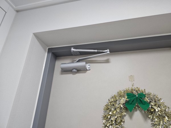 현관문 도어체크