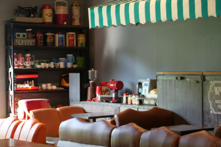 6시내고향 공장카페