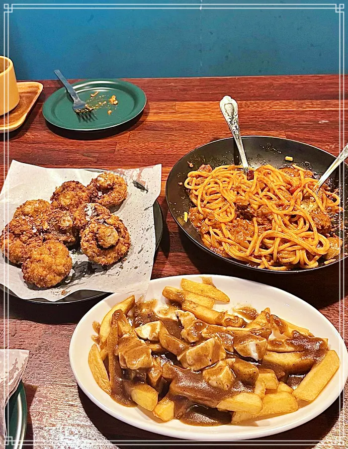 이태원&#44; 한남동 맛집 캐나다 퀘백주 전통음식 푸틴