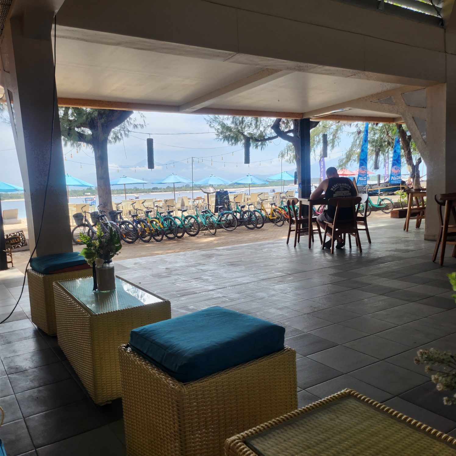 라구나길리-로비-조식