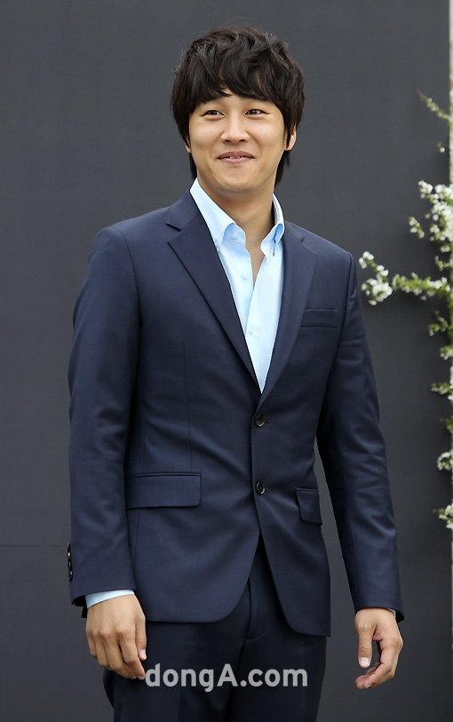 차태현 프로필 나이 키 리즈 결혼 부인 화보 드라마 영화 과거 최석은 와이프 가족