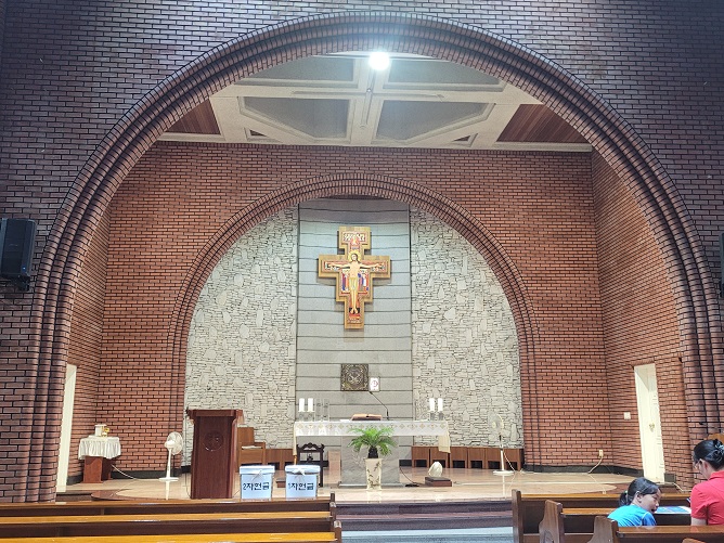 수원 세류동성당