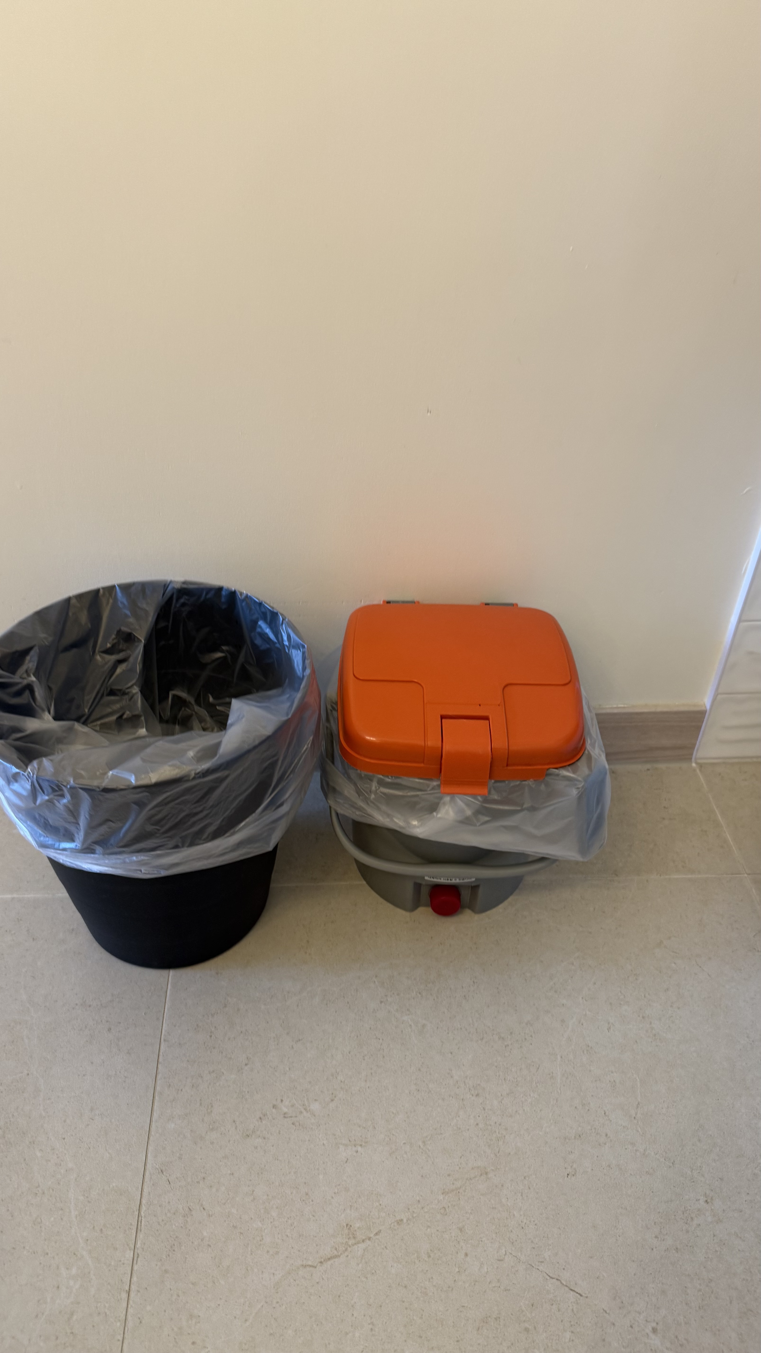 분리수거 쓰레기통