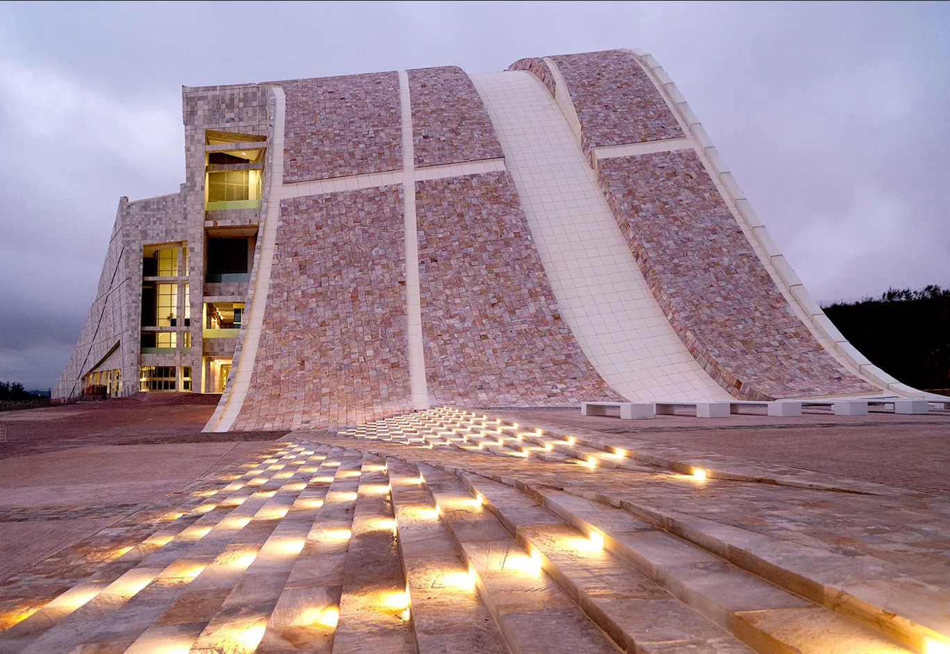 갈리시아 문화의 도시 외부 모습