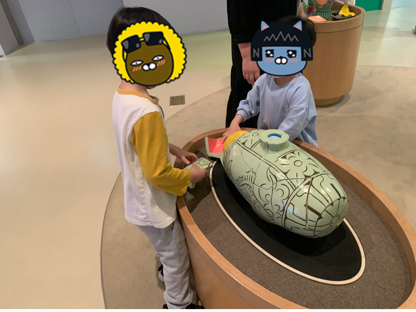 국립중앙박물관 어린이박물관 '아하! 발견과 공감' - 다르게 생각해요 - 자연의 에너지, 불 - 입체 도자기 퍼즐 맞추기