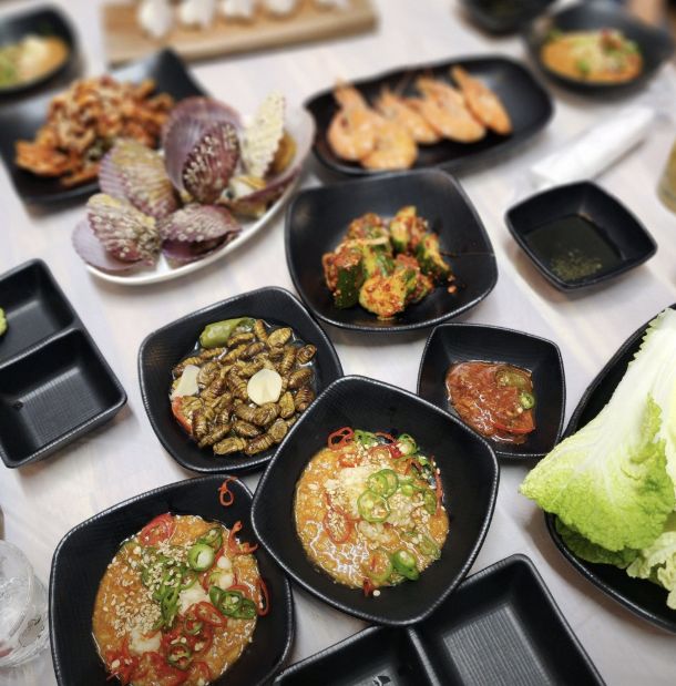 창원 도계부부시장 돌멍게 감성돔회 맛집 | 6시내고향 공도포차