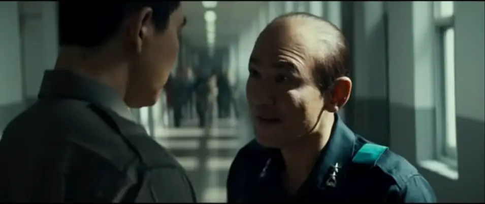 12·12-쿠데타를-다룬-영화-서울의-봄-한장면