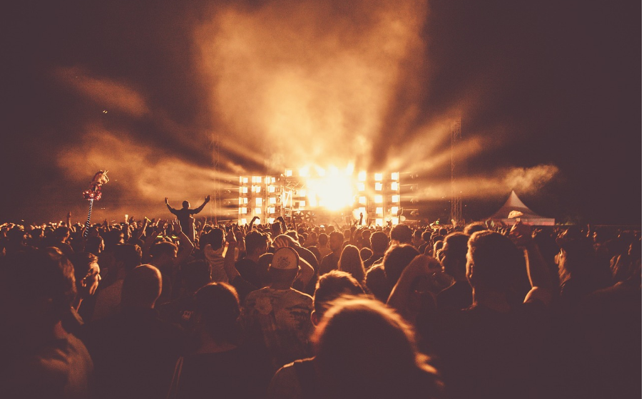 콘서트관객 백라이트