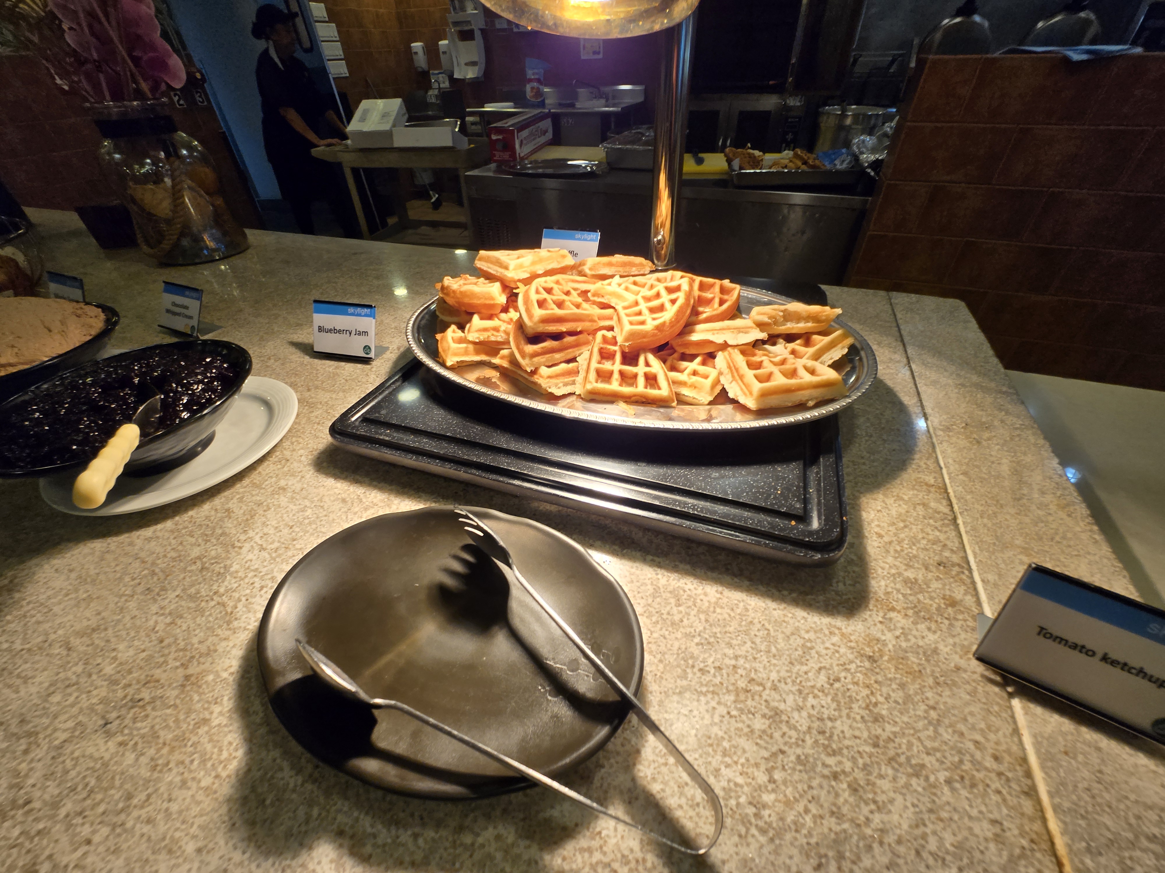 괌 PIC 리조트 스카이라이트 조식 와플