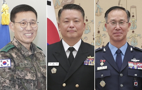 군 기수 파괴 4성 장군 전면 교체