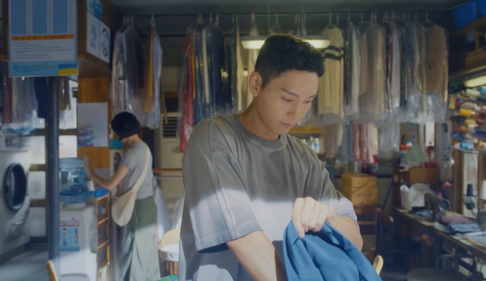 드라마 다리미 패밀리의 차태웅. 배우 최태준이 맡고있다.