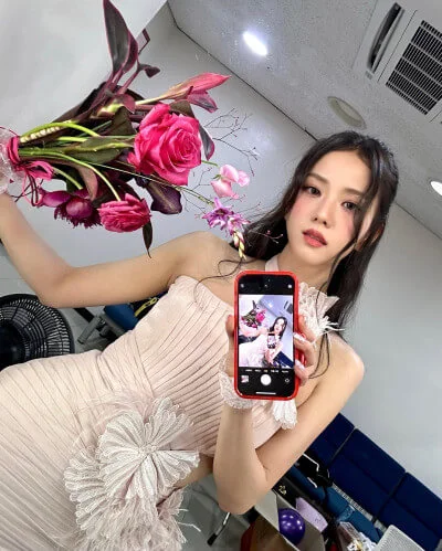 블랙핑크-지수-셀카-6