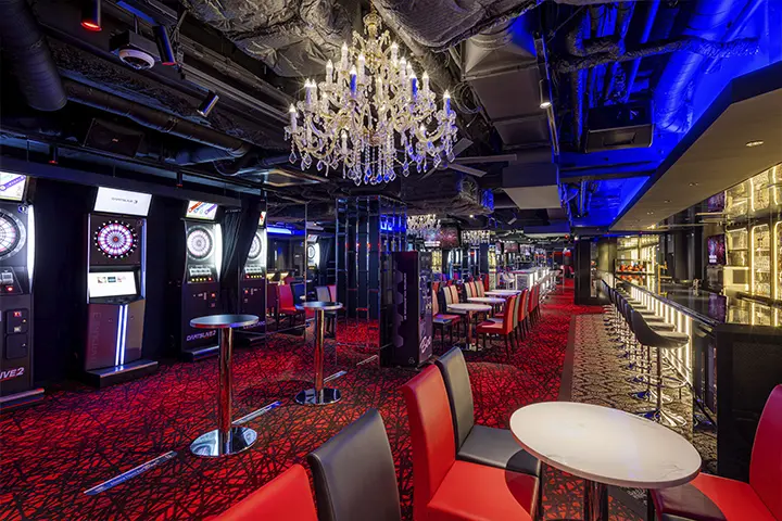 Dining Darts Bar Bee NAMBA