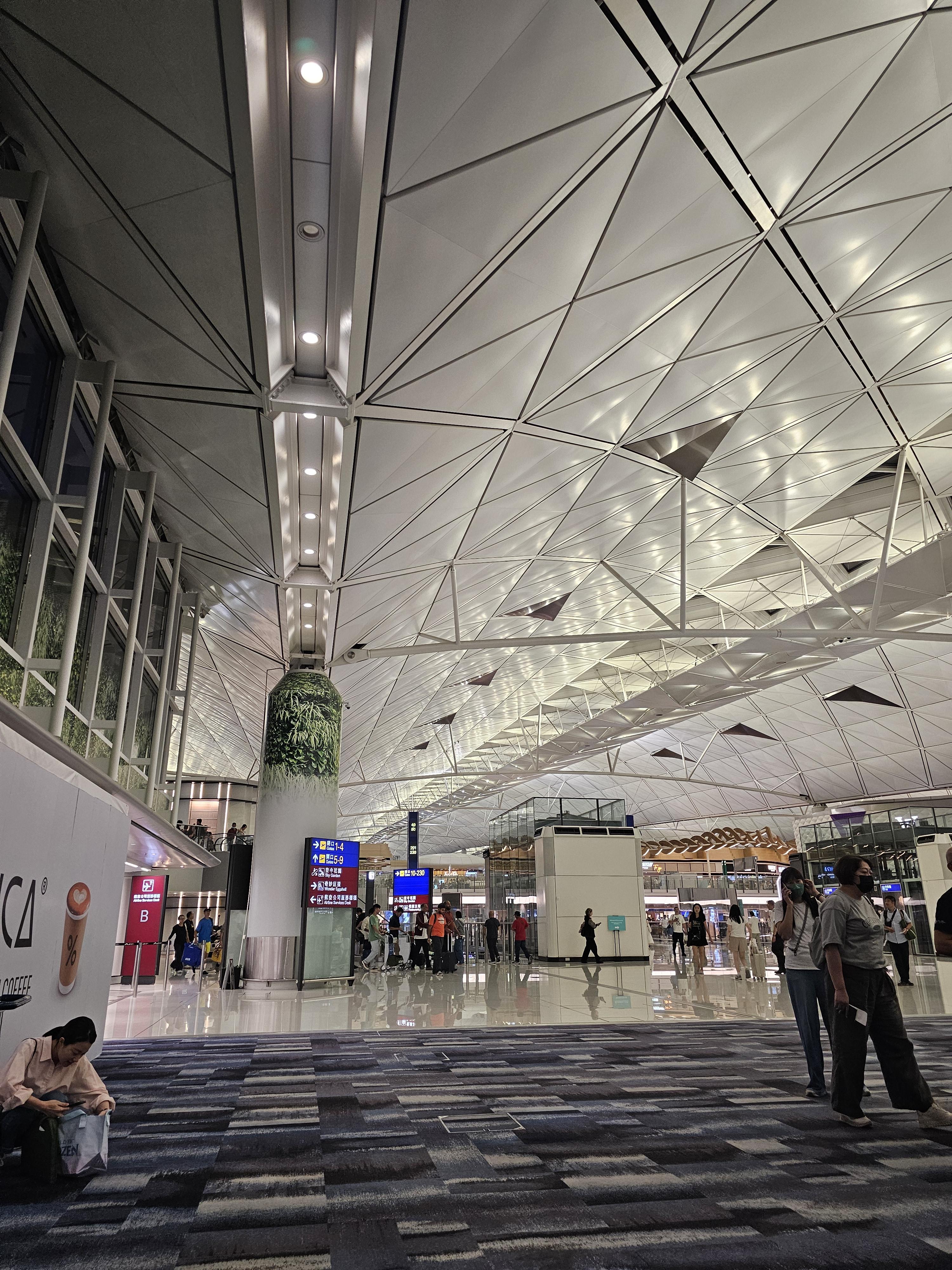 홍콩공항 인천행비행기