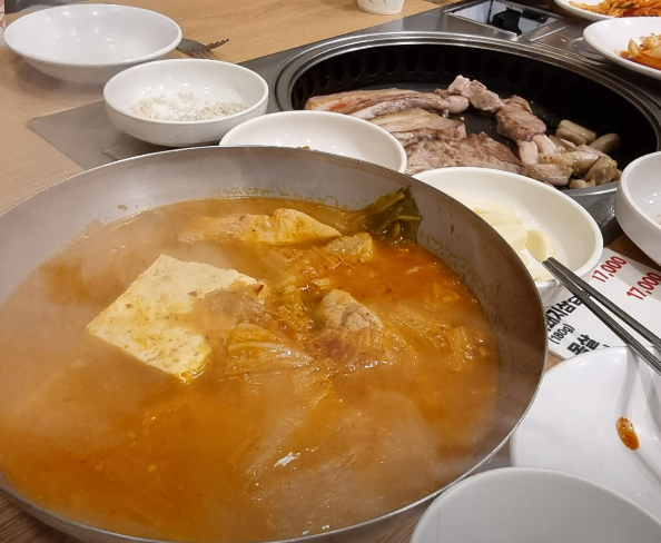 지리산흑돼지-김치찌개