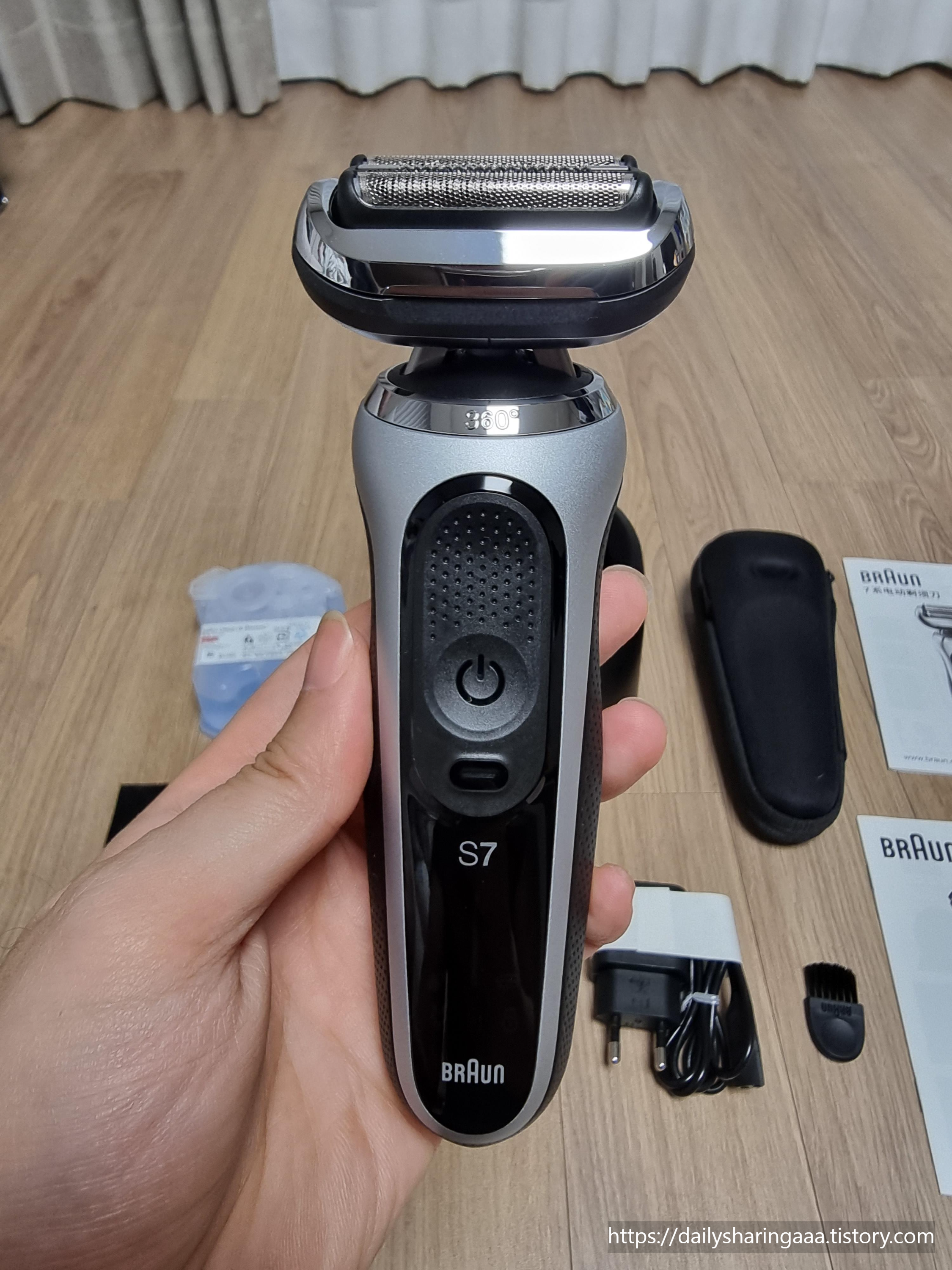 브라운 7시리즈_71-S7200CC_전면