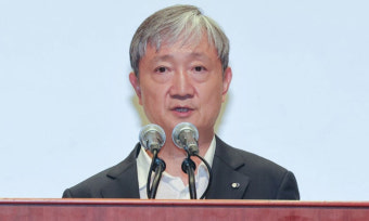 이찬진