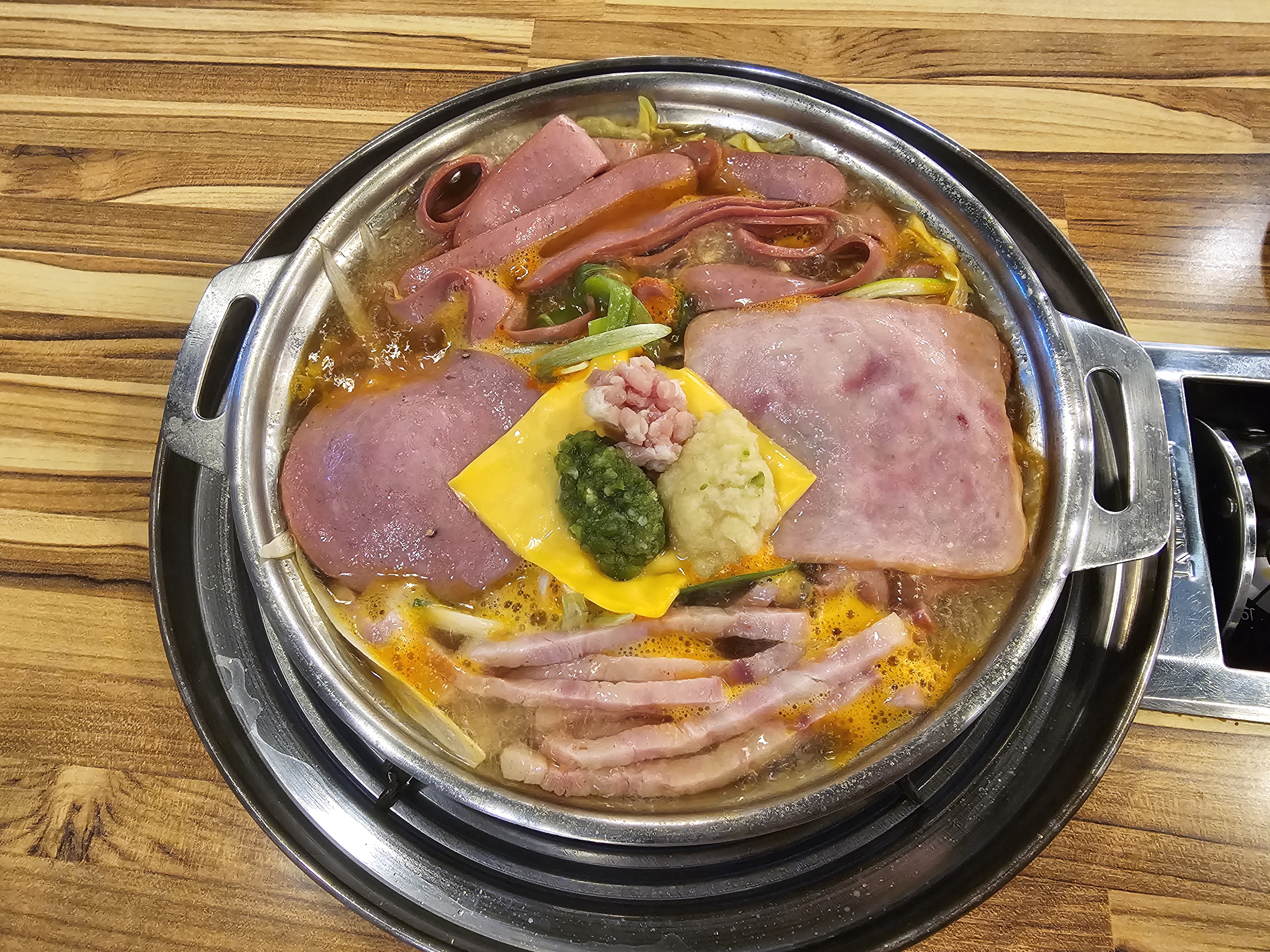 장혁민의 부대찌개 부대전골