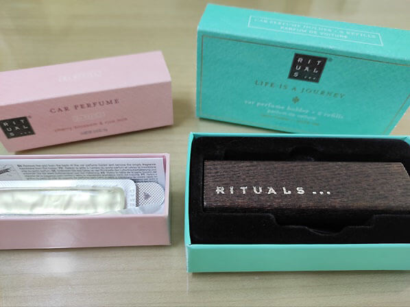 우드색-향수-케이스