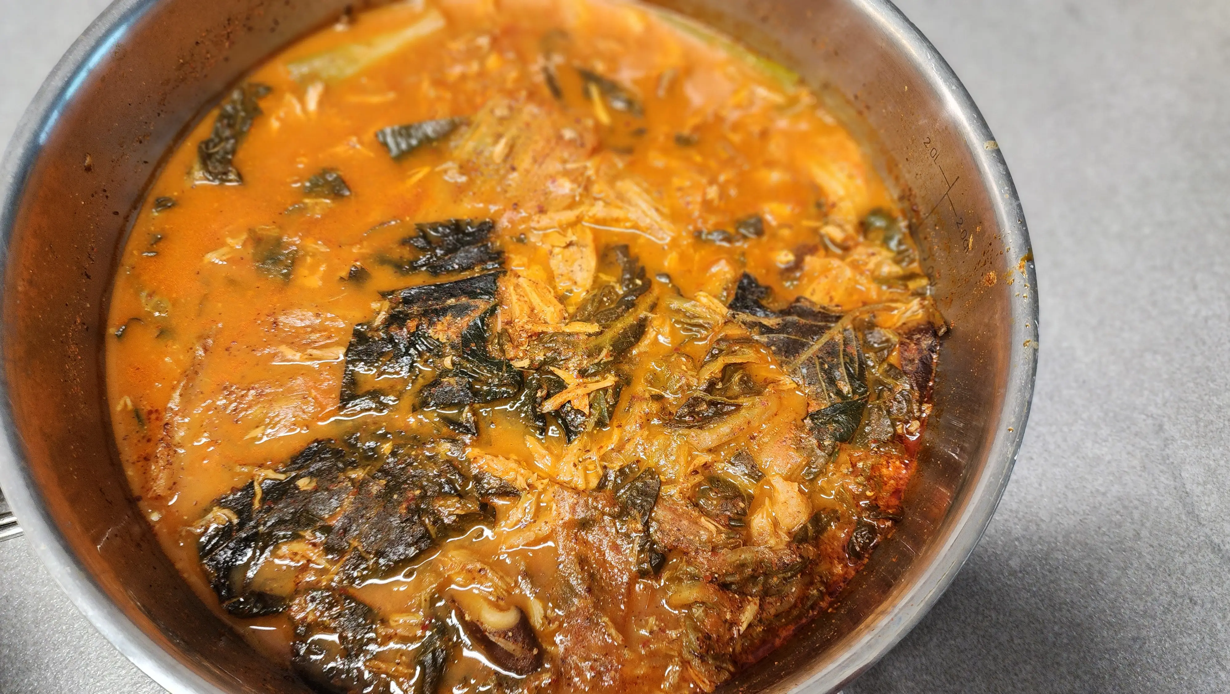 감자탕-식탁에-놓은사진02