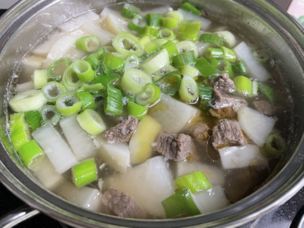 맛있는 국물 요리 - 소고기무국 레시피