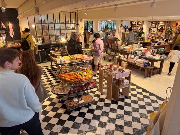 merci paris interior bookstore lifestyle concept store paris