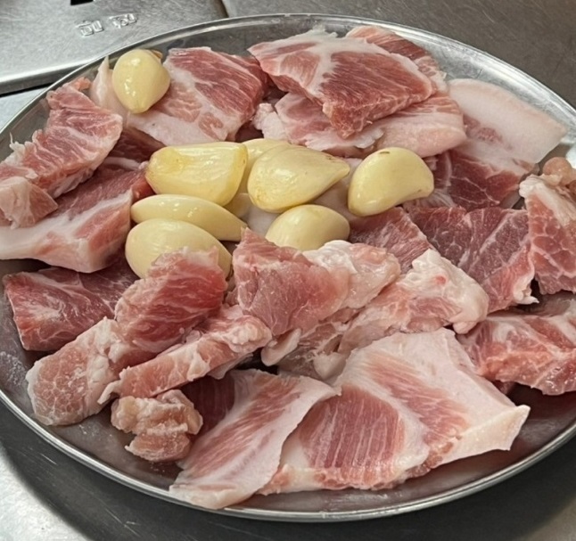 전현무계획-청주-목살돌판구이-산남동울대집-냄비밥